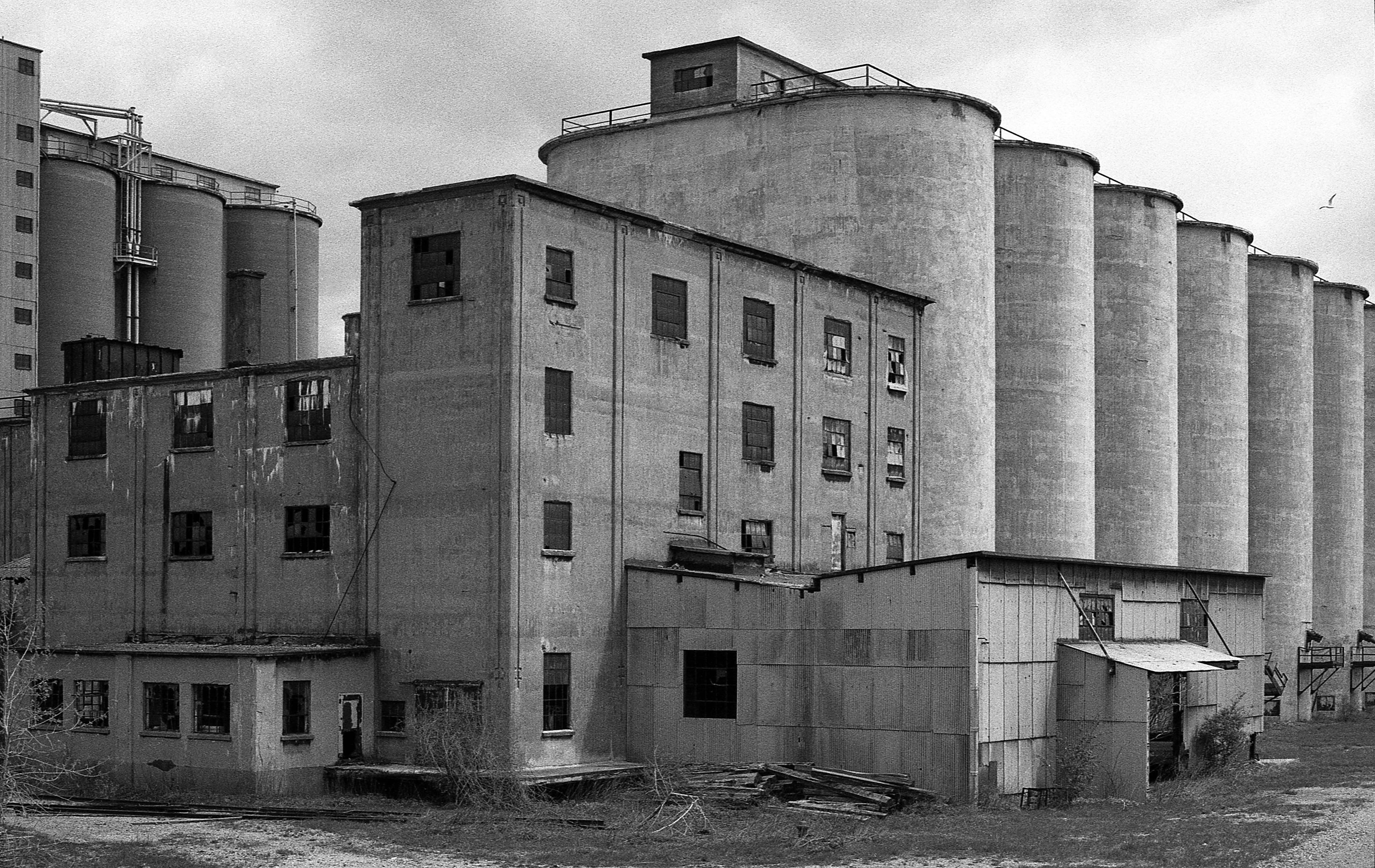 Storage Elevator - Buffalo, New York - 2002